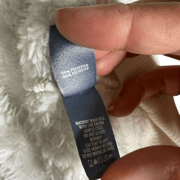 Aerie snow white faux sherpa sweater medium - Picture 2 of 11